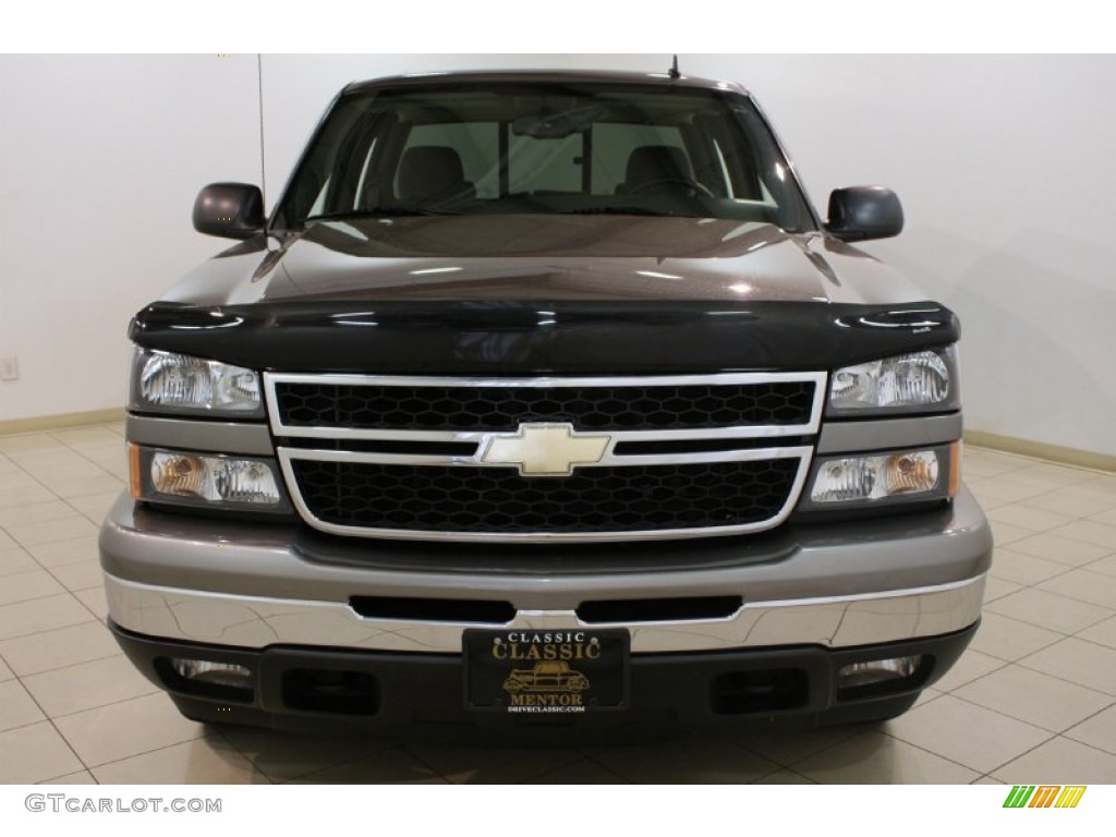 2006 Silverado 1500 Z71 Crew Cab 4x4 - Graystone Metallic / Dark Charcoal photo #2