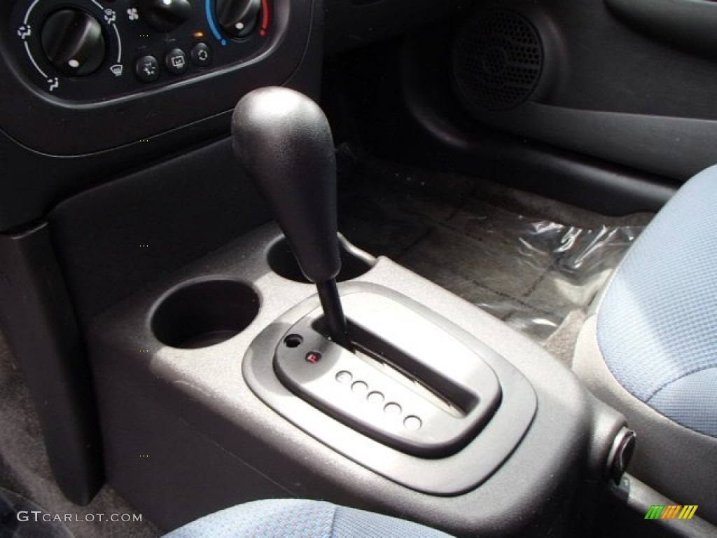 2003 Saturn ION 2 Quad Coupe VTi CVT Automatic Transmission Photo #81658958
