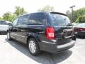 2010 Blackberry Pearl Chrysler Town & Country Limited  photo #5