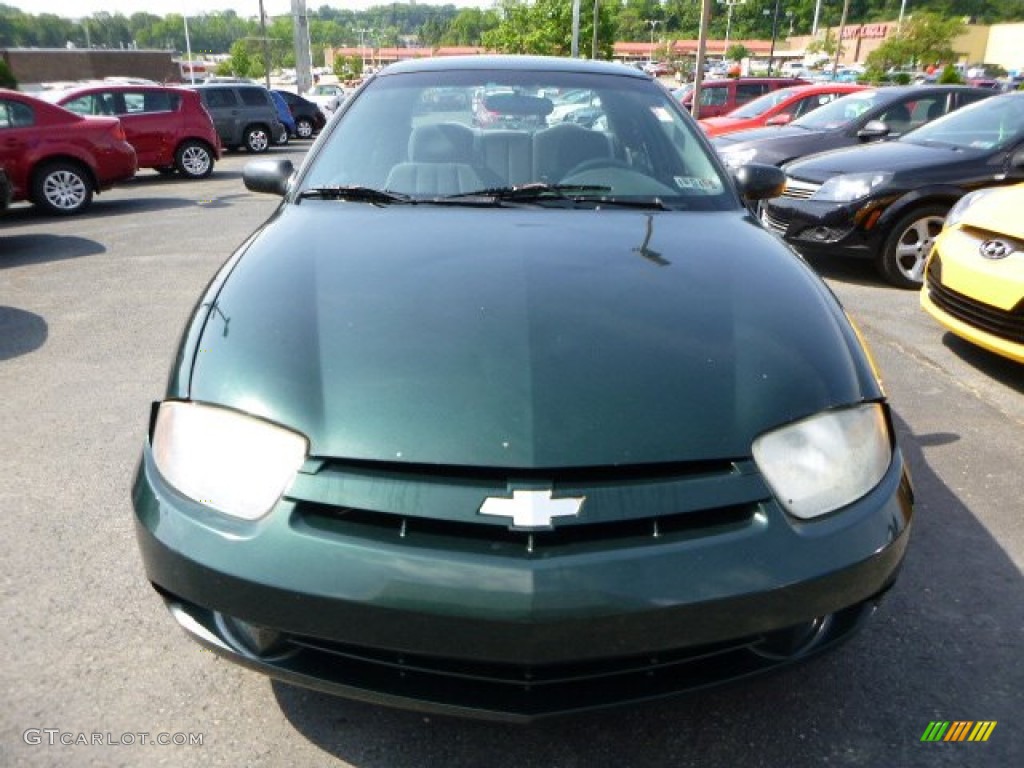 2004 Cavalier LS Sedan - Dark Green Metallic / Graphite photo #6