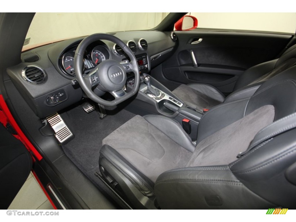 2010 Audi TT 2.0 TFSI quattro Roadster Front Seat Photo #81661807