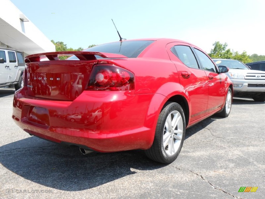 2011 Avenger Mainstreet - Redline 2 Pearl / Black/Red photo #7