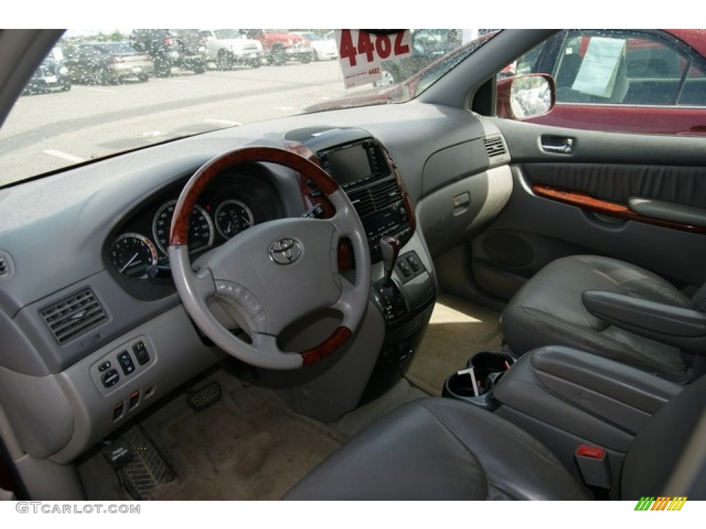 2004 Sienna XLE Limited AWD - Salsa Red Pearl / Stone Gray photo #5