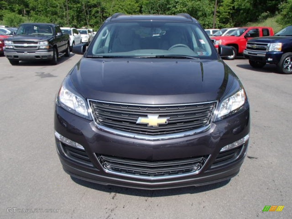 2013 Traverse LS - Tungsten Metallic / Dark Titanium/Light Titanium photo #3