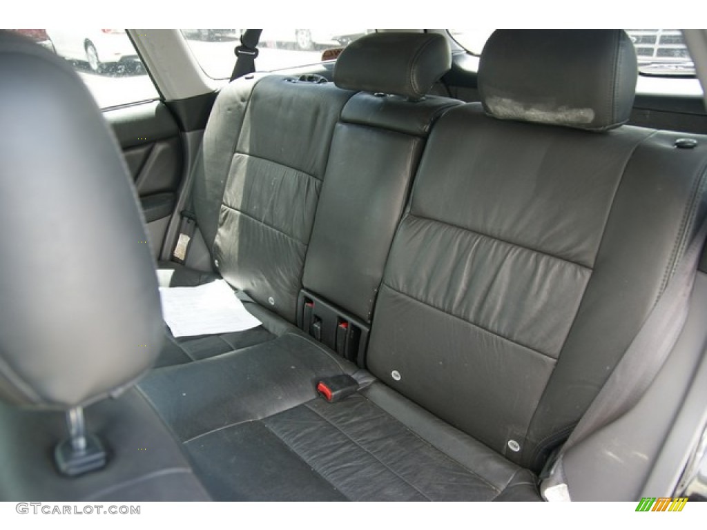 2002 Outback VDC Wagon - Black Granite Pearl / Black photo #6