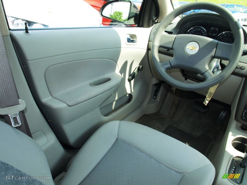 2006 Cobalt LS Sedan - Victory Red / Gray photo #11