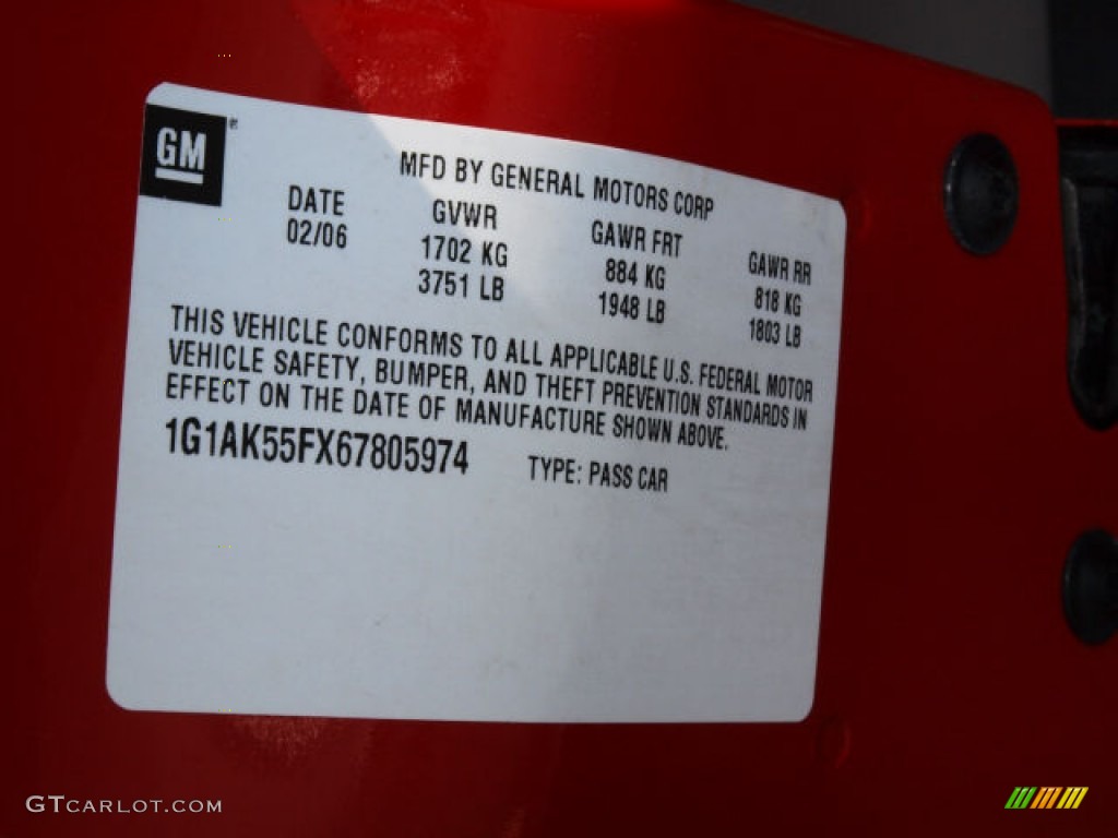 2006 Cobalt LS Sedan - Victory Red / Gray photo #17