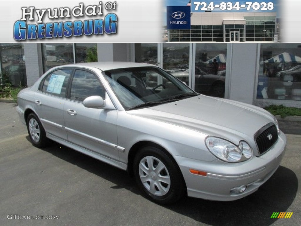 Bright Silver Hyundai Sonata