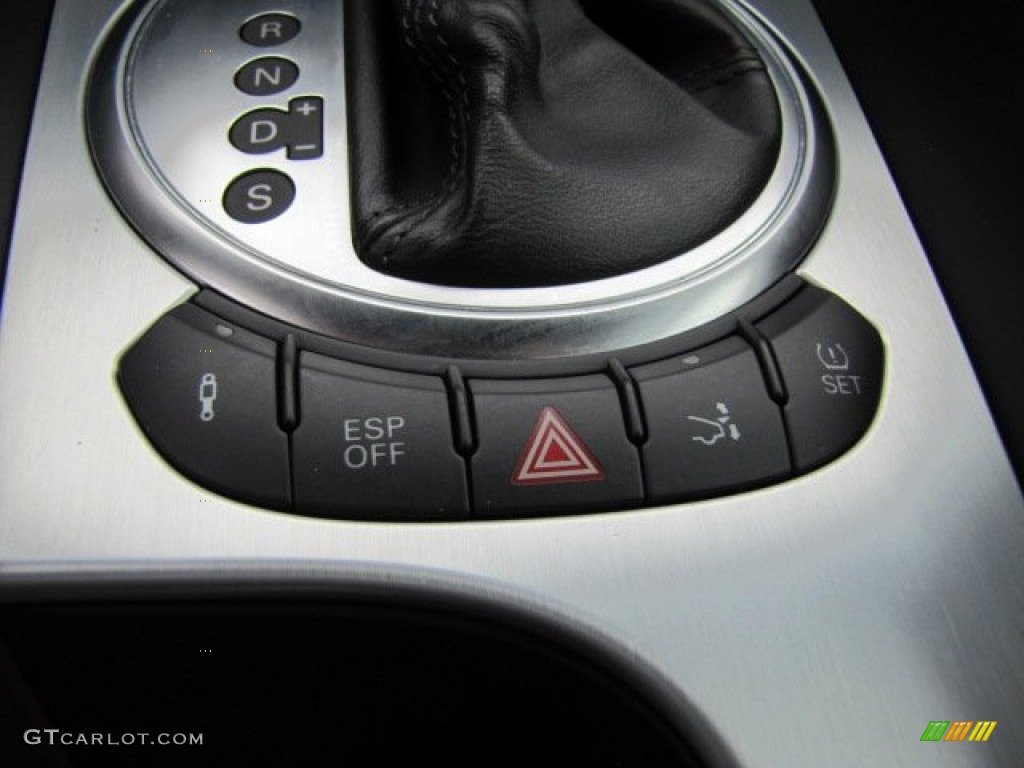2008 Audi TT 3.2 quattro Coupe Controls Photo #81668523
