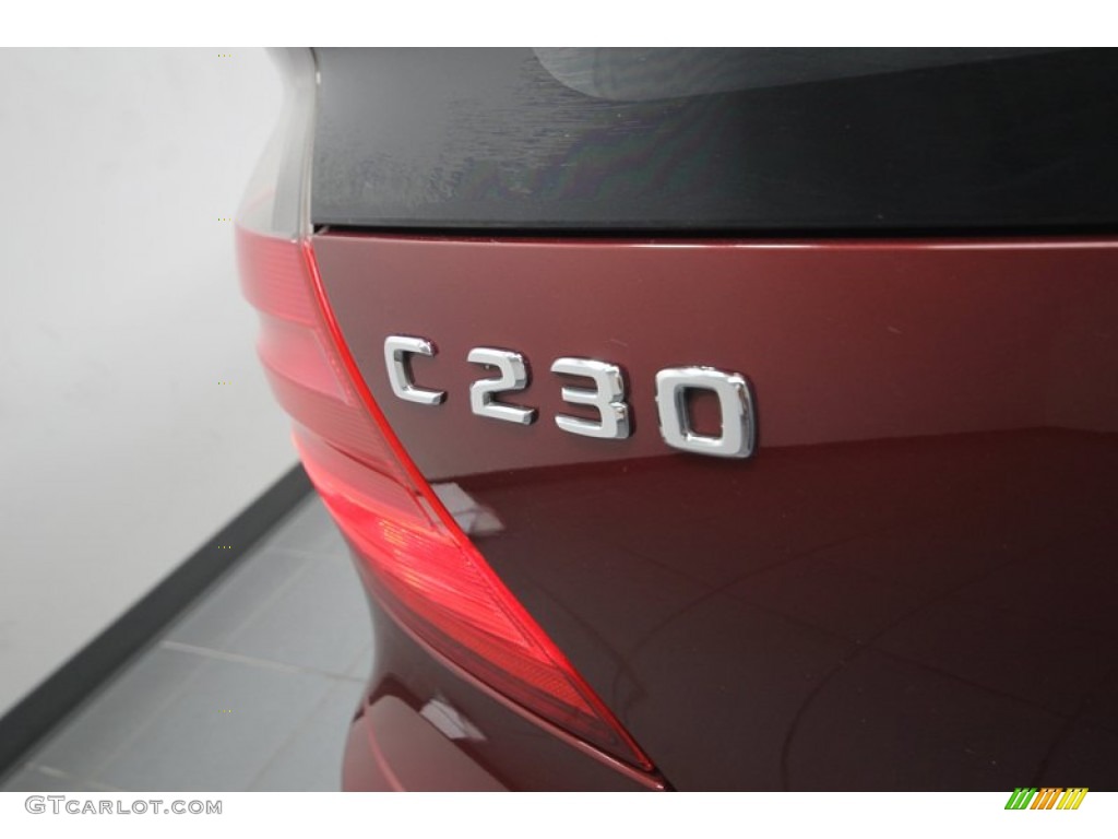 2004 C 230 Kompressor Coupe - Bordeaux Red Metallic / Charcoal photo #32