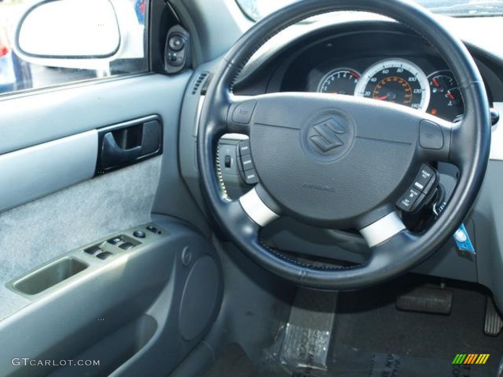 2004 Forenza EX - Absolute White / Gray photo #11