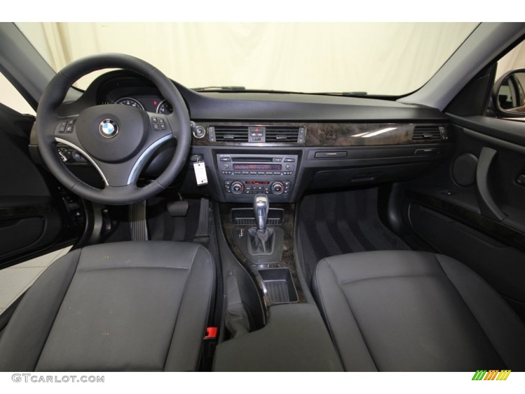 2010 3 Series 328i Coupe - Jet Black / Black photo #4