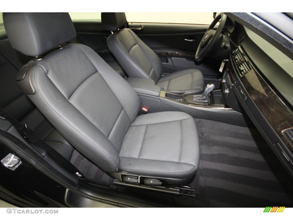 2010 3 Series 328i Coupe - Jet Black / Black photo #32