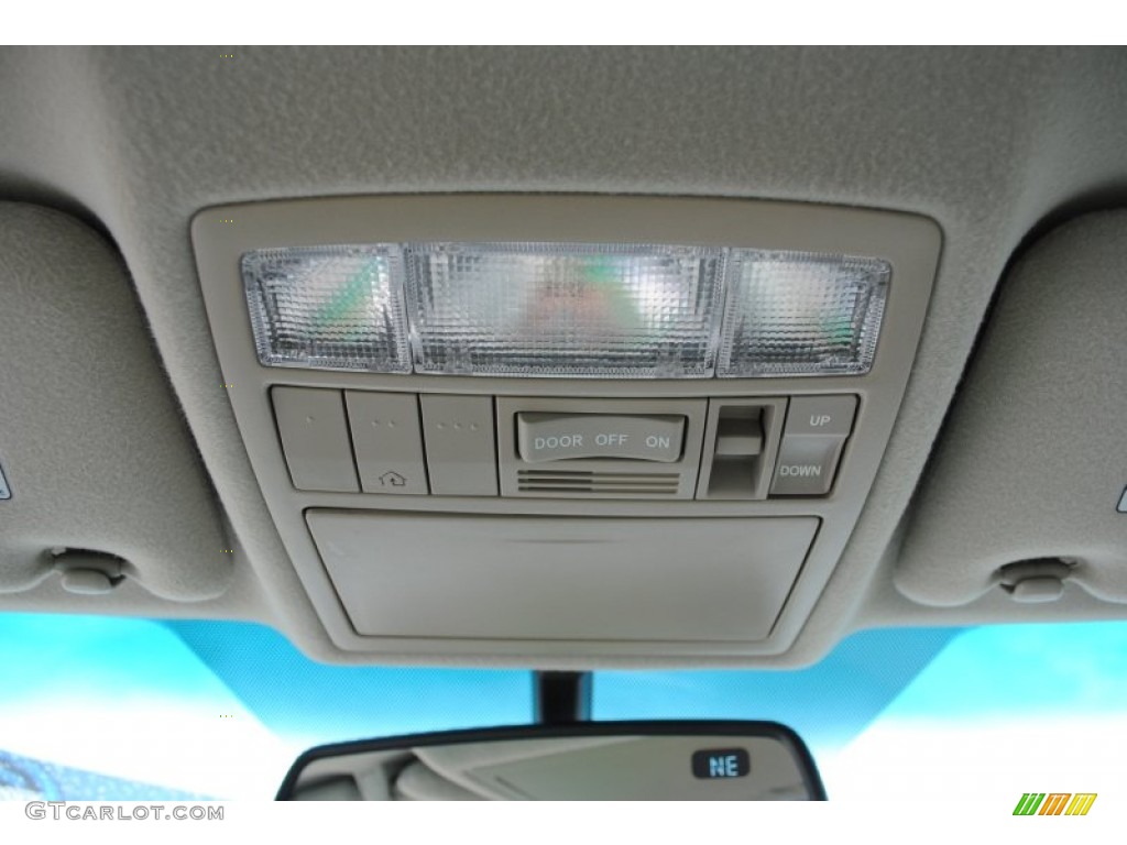 2011 Camry XLE - Aloe Green Metallic / Bisque photo #14