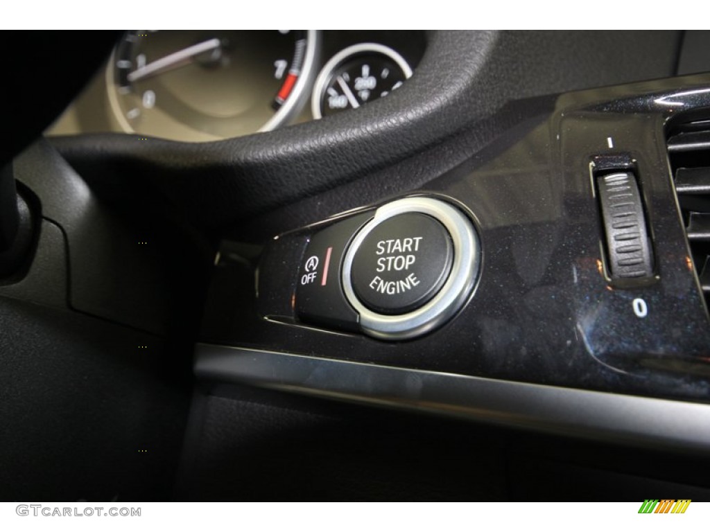 2014 BMW X3 xDrive28i Controls Photo #81674053