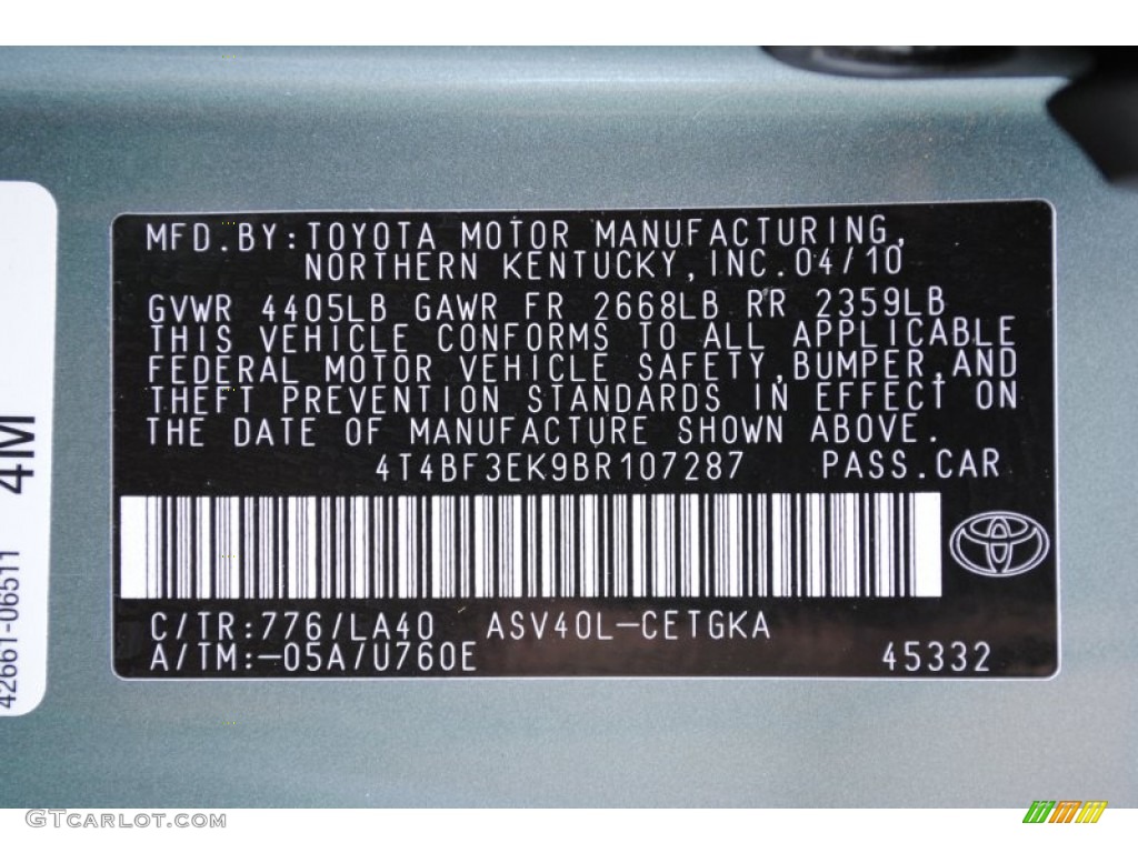 2011 Camry XLE - Aloe Green Metallic / Bisque photo #24