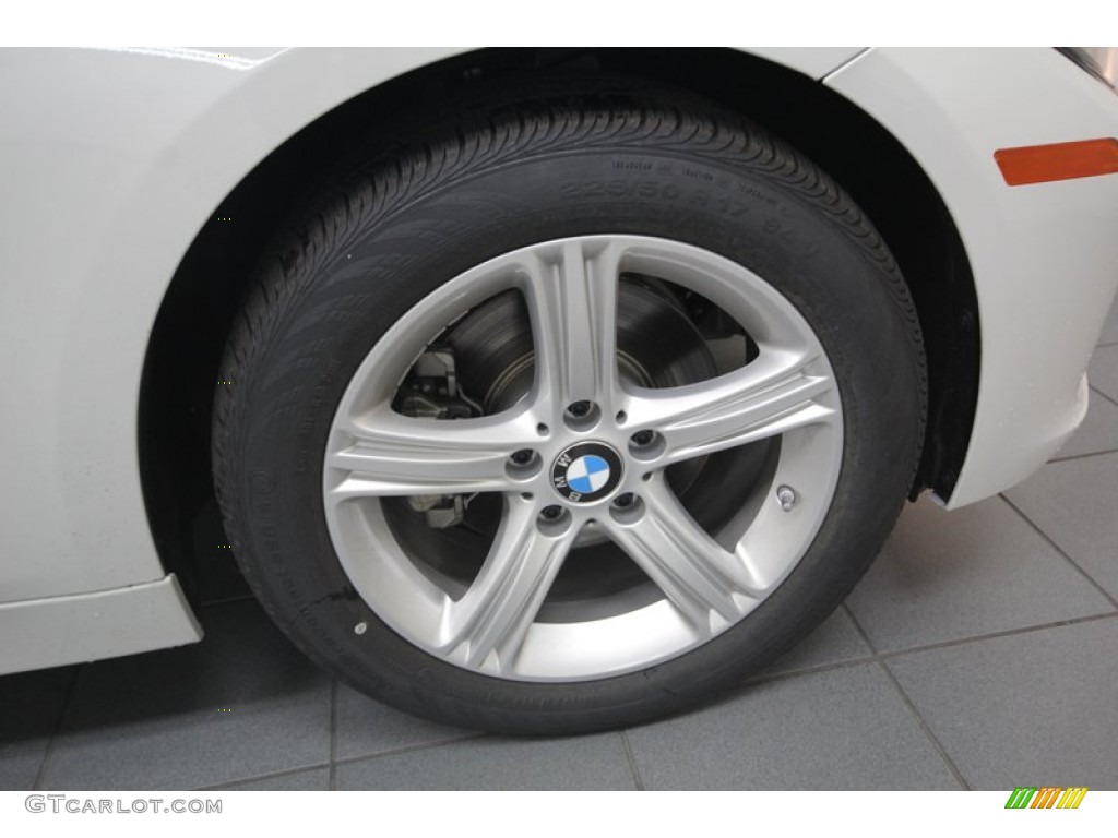 2013 3 Series 328i Sedan - Mineral White Metallic / Black photo #7