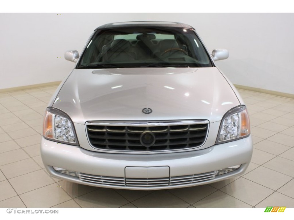 2001 DeVille DTS Sedan - Sterling Silver / Dark Gray photo #2
