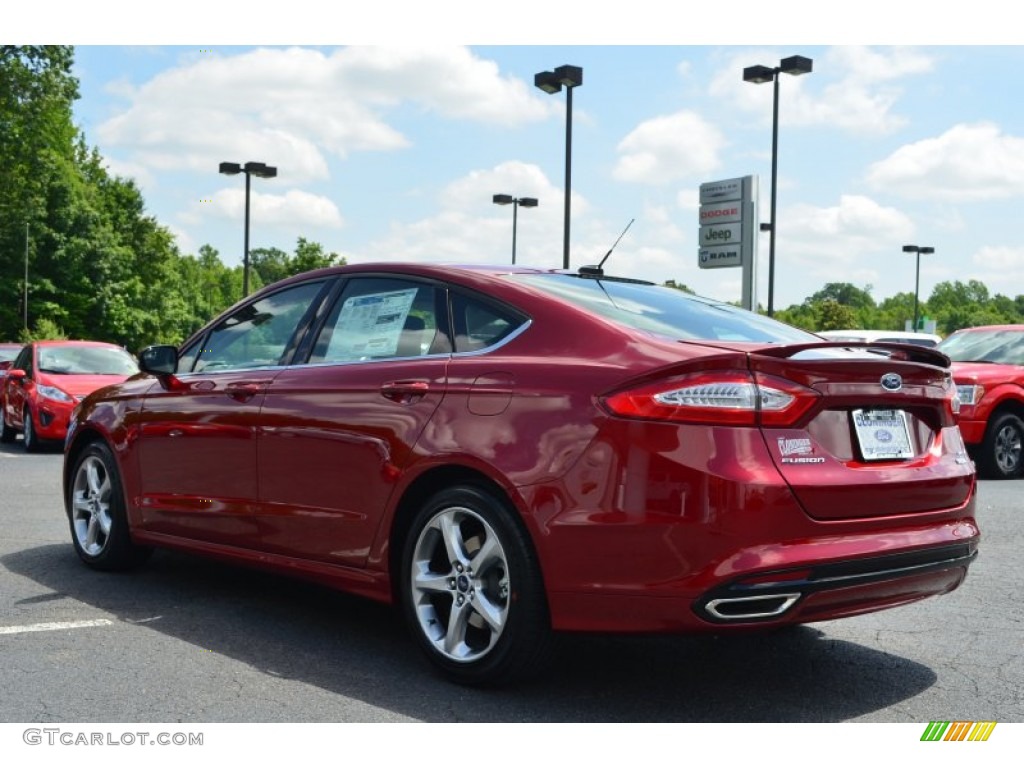 2013 Fusion SE 2.0 EcoBoost - Ruby Red Metallic / Charcoal Black photo #32