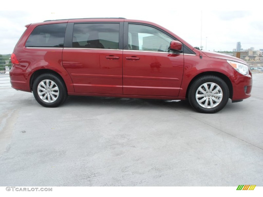 2012 Routan SE - Deep Claret Red Metallic / Sierra Sand photo #9