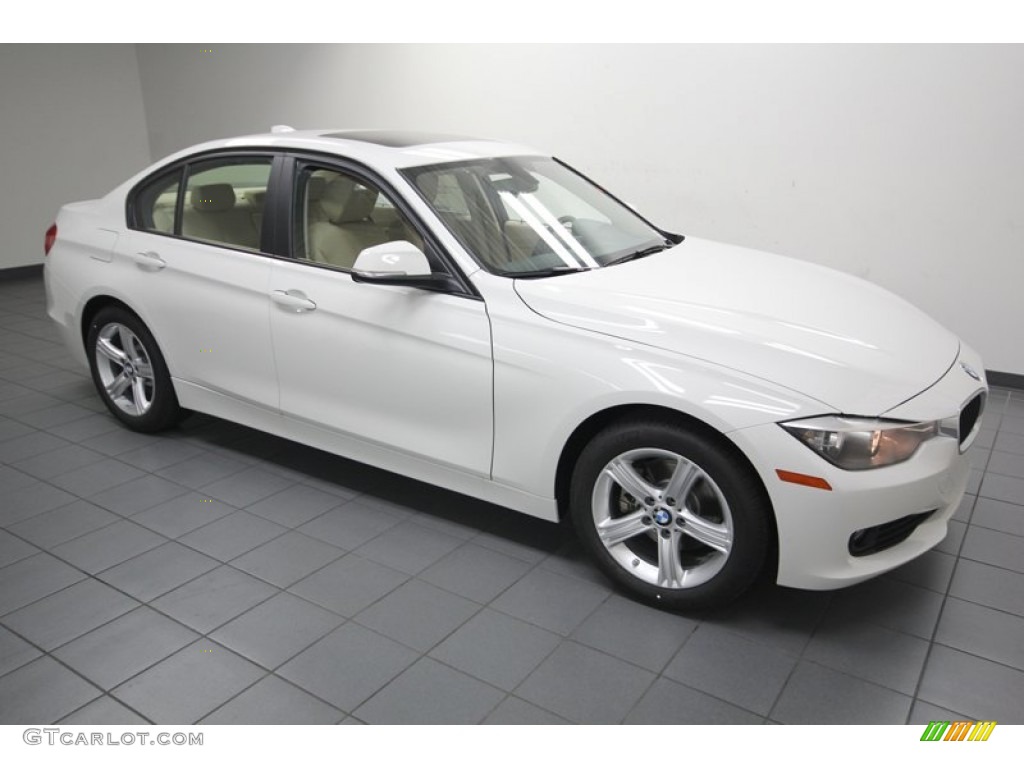 2013 3 Series 320i Sedan - Alpine White / Venetian Beige photo #6