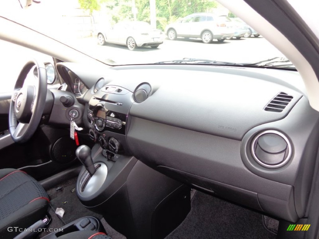 2011 MAZDA2 Touring - Crystal White Pearl / Black photo #11