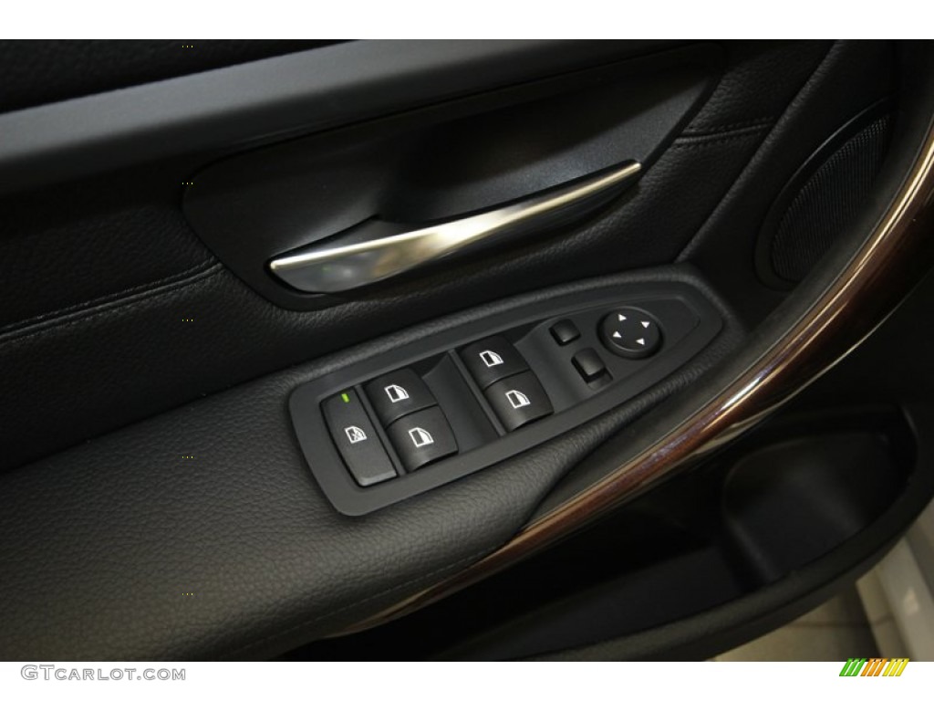 2013 3 Series 328i Sedan - Glacier Silver Metallic / Black photo #11