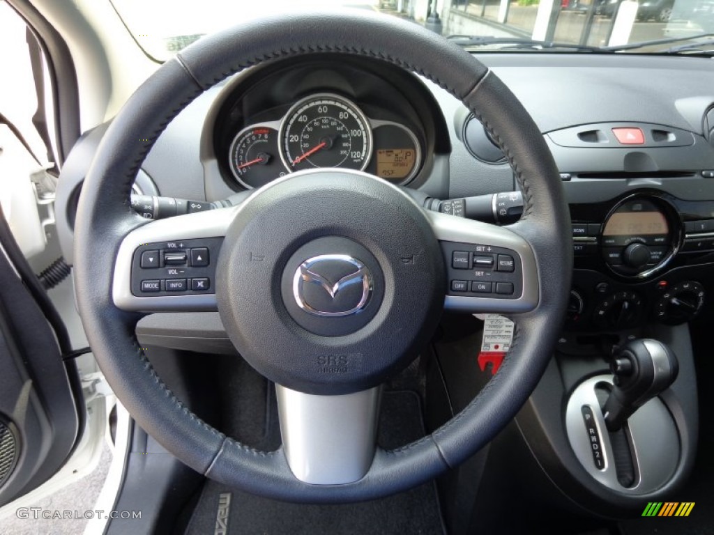 2011 MAZDA2 Touring - Crystal White Pearl / Black photo #20