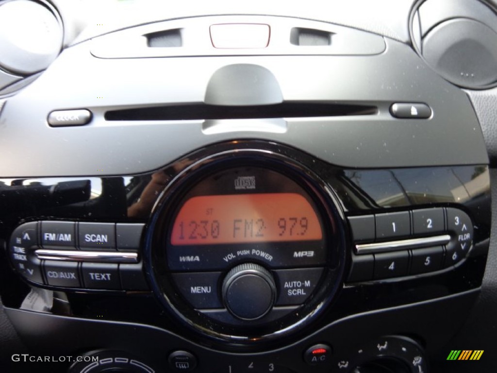 2011 MAZDA2 Touring - Crystal White Pearl / Black photo #26
