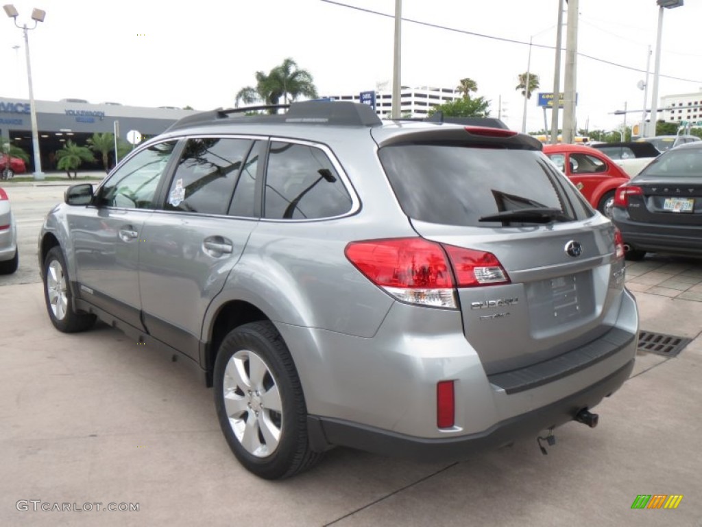 2011 Outback 2.5i Limited Wagon - Steel Silver Metallic / Off Black photo #3