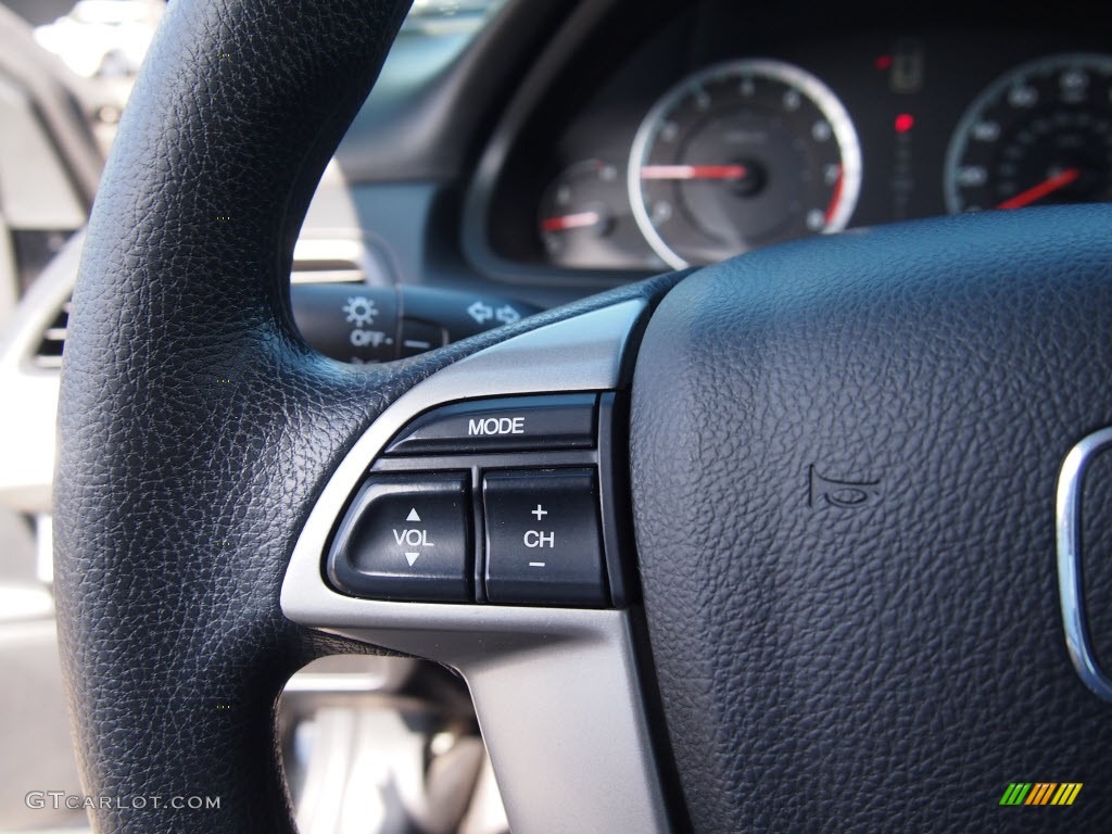 2009 Honda Accord EX Sedan Controls Photo #81680113