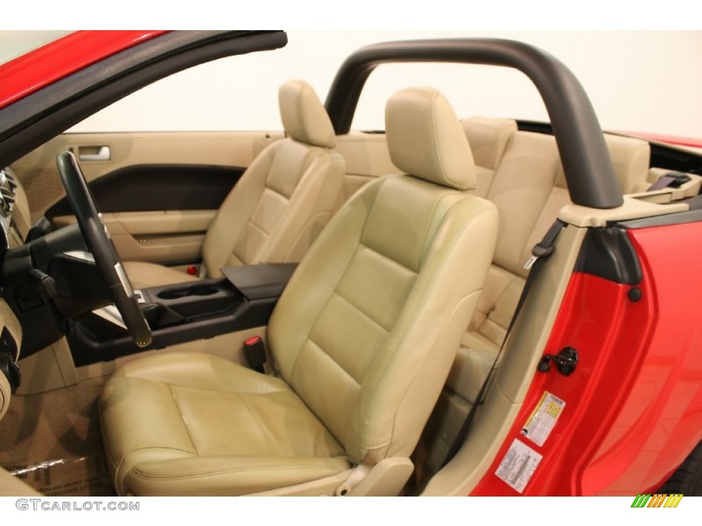 2006 Mustang V6 Premium Convertible - Torch Red / Light Parchment photo #7