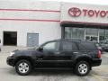 Black - 4Runner SR5 4x4 Photo No. 2