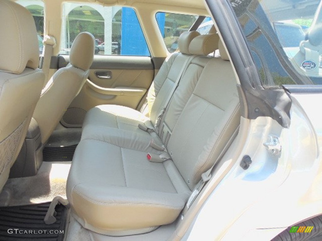 2004 Outback 3.0 L.L.Bean Edition Wagon - Silver Stone Metallic / Beige photo #14