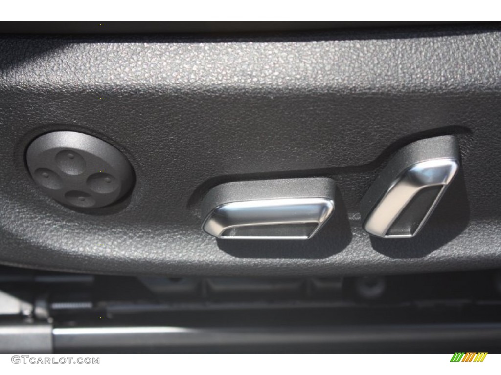 2013 Audi S5 3.0 TFSI quattro Convertible Controls Photo #81688653