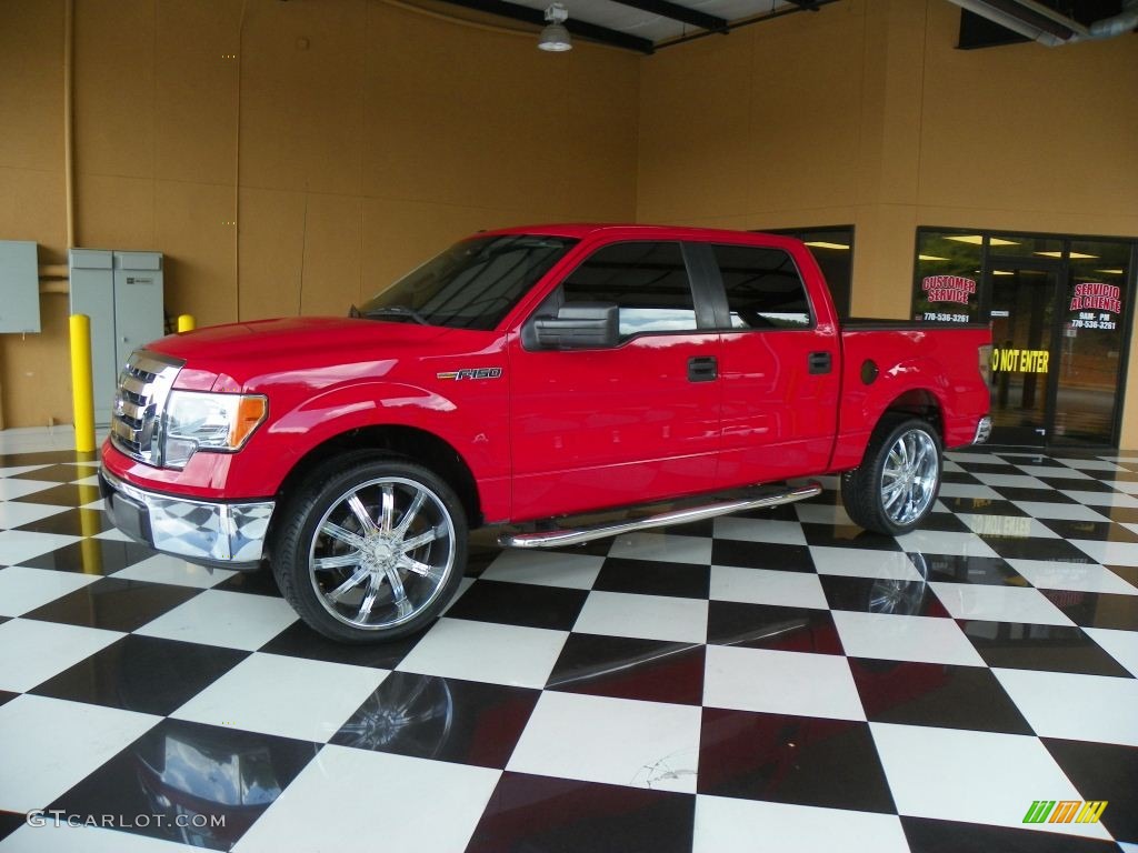 2010 F150 XLT SuperCrew - Vermillion Red / Black photo #3