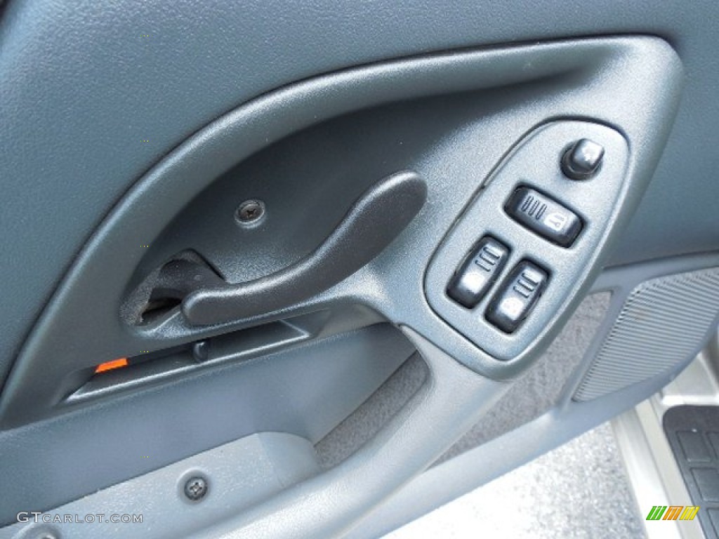 1999 Camaro Coupe - Light Pewter Metallic / Dark Gray photo #17