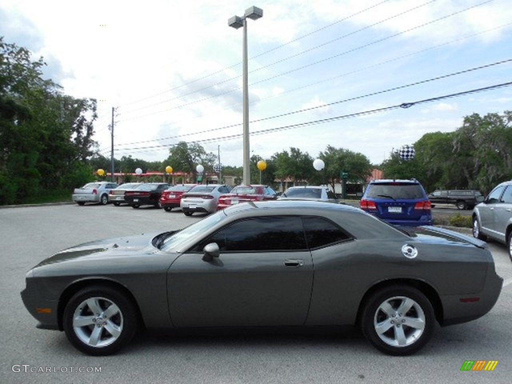 2010 Challenger R/T - Dark Titanium Metallic / Dark Slate Gray photo #2