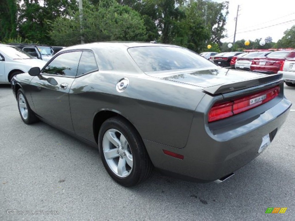 2010 Challenger R/T - Dark Titanium Metallic / Dark Slate Gray photo #3