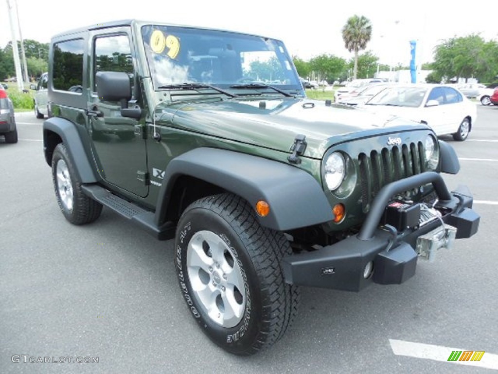 2009 Wrangler X 4x4 - Jeep Green Metallic / Dark Slate Gray/Medium Slate Gray photo #11
