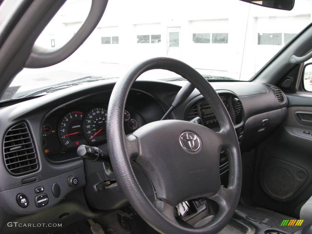 2006 Tundra SR5 Double Cab 4x4 - Phantom Gray Pearl / Light Charcoal photo #13