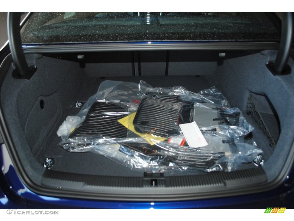 2013 Audi S6 4.0 TFSI quattro Sedan Trunk Photo #81699342