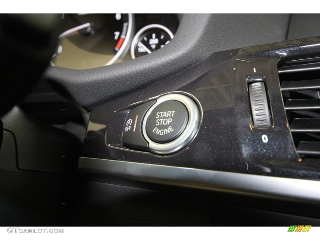 2014 X3 xDrive28i - Jet Black / Black photo #20