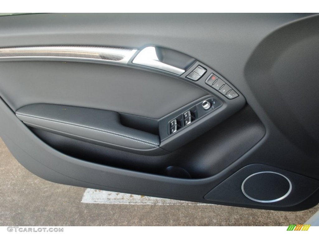 2013 Audi S5 3.0 TFSI quattro Convertible Black Door Panel Photo #81703026