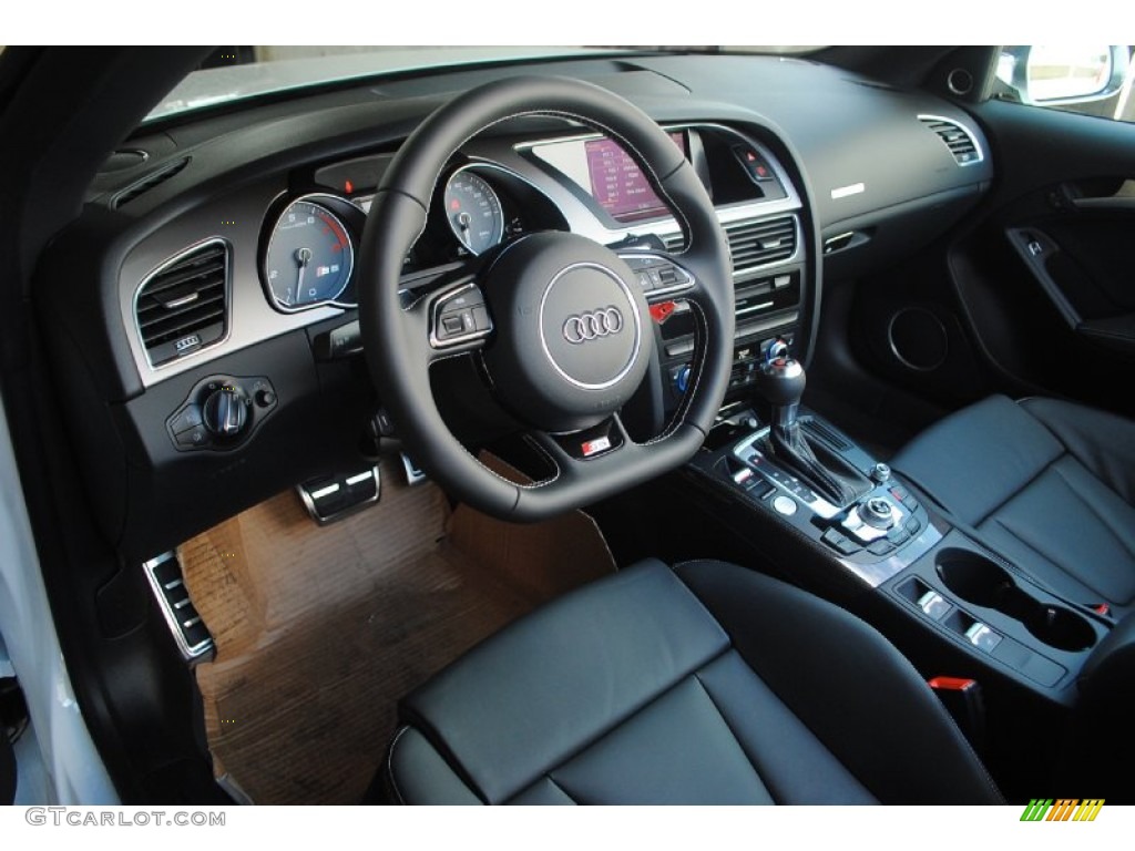 2013 Audi S5 3.0 TFSI quattro Convertible Black Dashboard Photo #81703055