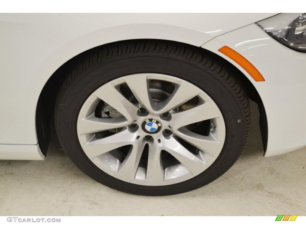 2013 3 Series 328i Coupe - Alpine White / Black photo #3