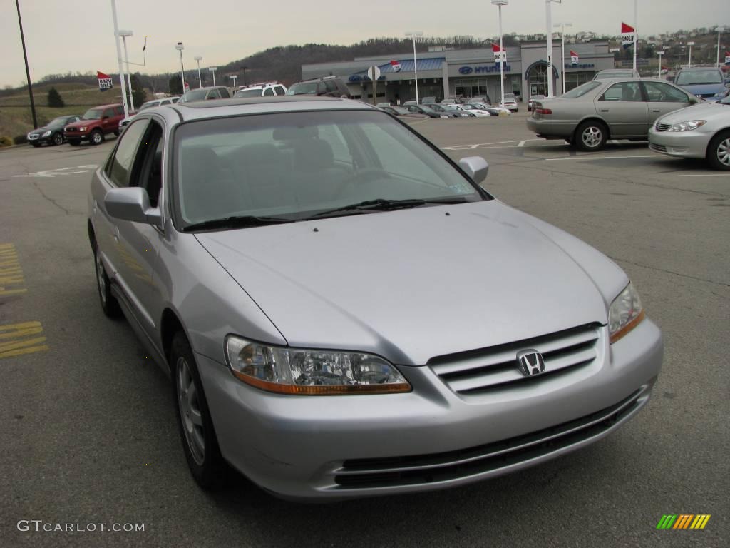 2002 Accord SE Sedan - Satin Silver Metallic / Quartz Gray photo #10