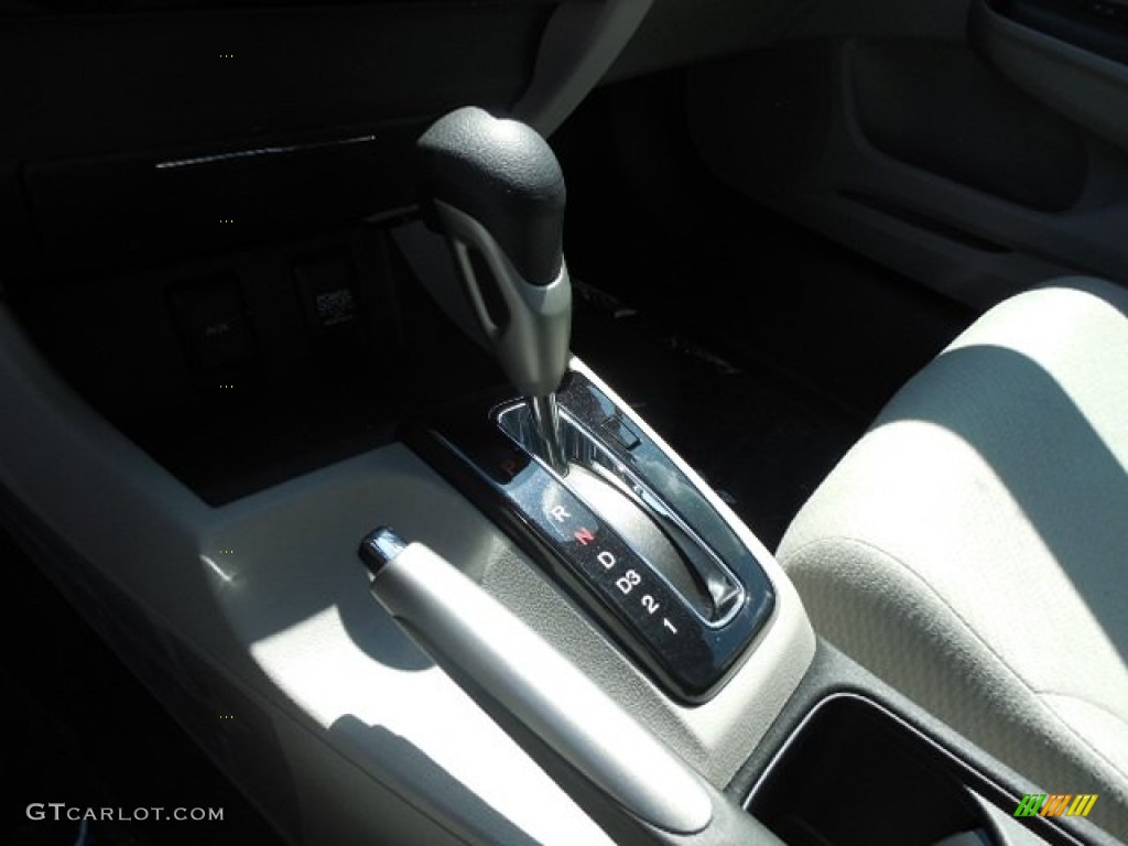 2013 Civic LX Sedan - Polished Metal Metallic / Gray photo #11