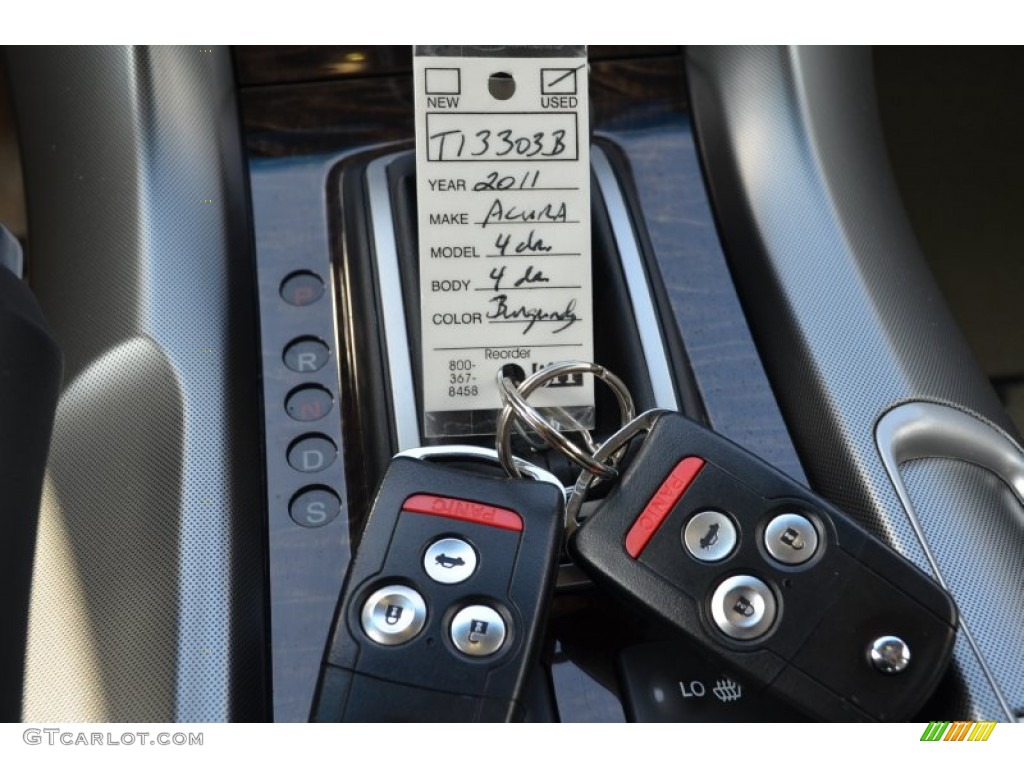 2011 Acura TL 3.5 Keys Photos