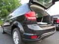 Brilliant Black Crystal Pearl - Journey SXT Photo No. 9